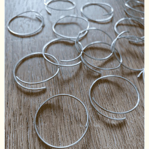 Plastic Mospaal, 2 stuks stapelbare mosstokken voor klimplanten met gaten, transparante plantensteunpalen met tuinbanden Tapes en 2 stuks nagels set voor indoor potplanten Monstera (4 stuks Plastic Mospaal, 2 stuks stapelbare mosstokken voor klimplanten met gaten, transparante plantensteunpalen met tuinbanden Tapes en 2 stuks nagels set voor indoor potplanten Monstera (4 stuks