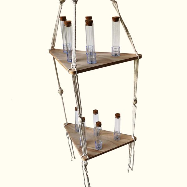 Large wooden triangular propagation station